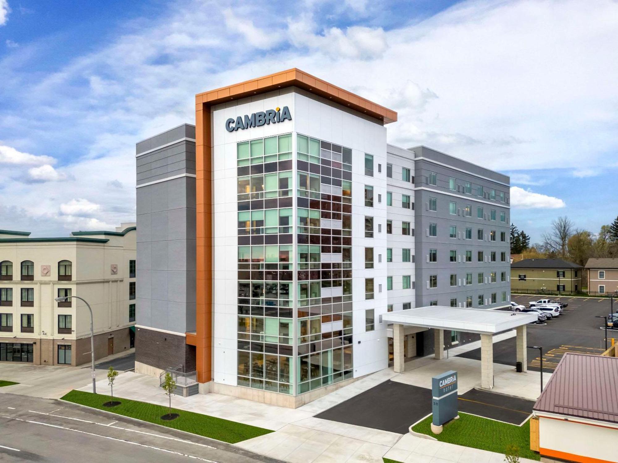 Cambria Hotel Niagara Falls Exterior photo